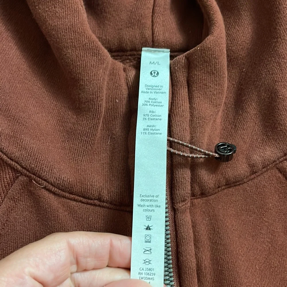 Lululemon Scuba hoodie size M/L - Picture 2 of 6